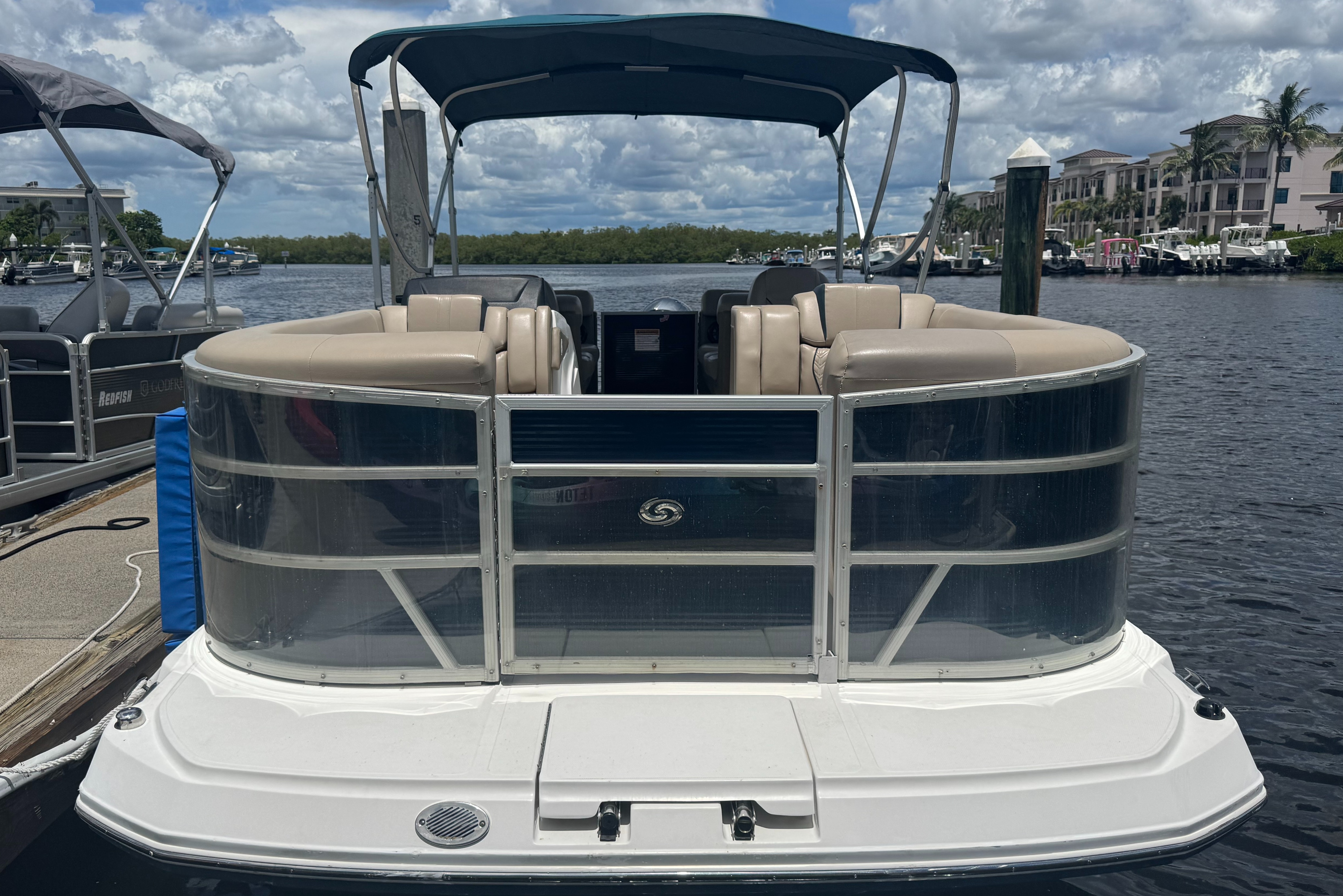 Vessel Image
