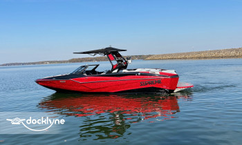 Mid Atlantic Watersports boat rental operation on Bumpass, VA 1