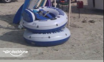 Holiday Beach Rentals boat rental operation on Corpus Christi, TX 2
