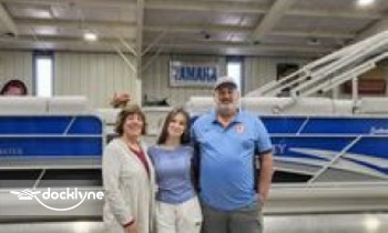 Smithville Marine boat rental operation on Smithville, MO 2