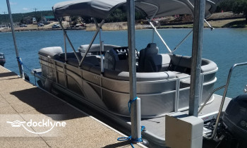 Bonita Shores at Possum Kingdom Lake boat rental operation on Graford, TX 5