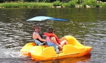 High Roller Fun Rentals boat rental operation on Waukesha, WI 1