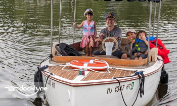 New Jersey Electric Boat Rental & Sales boat rental operation on , NJ 6