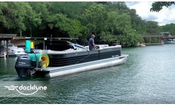 Lake Austin Parties boat rental operation on Austin, TX 5