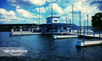 Lake Country Marina boat rental operation on Fort Worth, TX 1