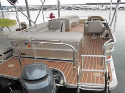marinaBoat