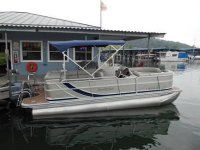 marinaBoat