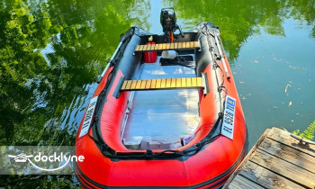 Overnight Boat Rental boat rental operation on , FL 2