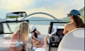 Lake Daze Boat Rentals & Lessons boat rental operation on Austin, TX 3