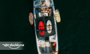 Lake Daze Boat Rentals & Lessons boat rental operation on Austin, TX 4