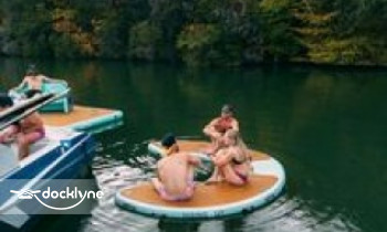 Lake Daze Boat Rentals & Lessons boat rental operation on Austin, TX 7