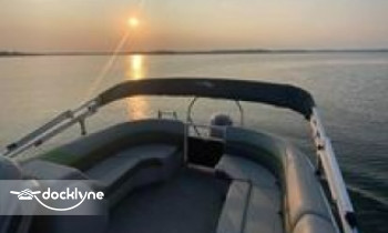 Toon Tastic Pontoon Rentals boat rental operation on Alexandria, MN 2