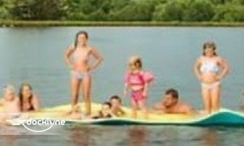 Water Toys Rental boat rental operation on Park Rapids, MN 8