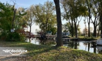 Hidden Harbor Marina boat rental operation on Winneconne, WI 11