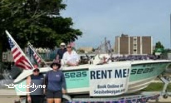 SEAS Boat Rentals boat rental operation on Sheboygan, WI 5