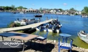 Clemins River Resort boat rental operation on Fremont, WI 9