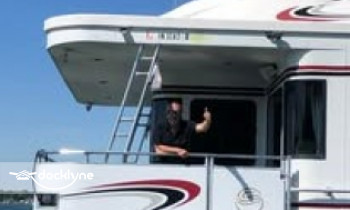 Nauti Waters boat rental operation on , IN 5