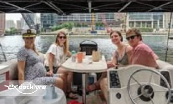 BBQ Pontoon boat rental operation on Chicago, IL 1