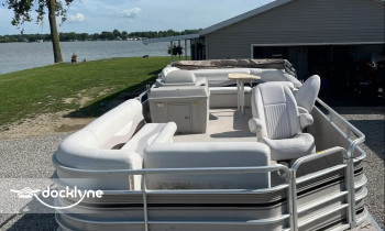 Gladhaven Watercraft Rentals boat rental operation on Port Clinton, OH 1