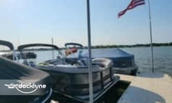 Fisher's Marina boat rental operation on Millersport, OH 4