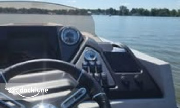 Fisher's Marina boat rental operation on Millersport, OH 5