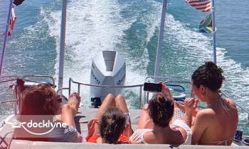 Jupiter Joyride boat rental operation on Jupiter, FL 8
