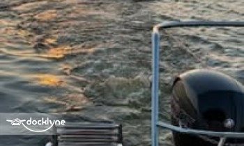 Lake Marion Adventures boat rental operation on Manning, SC 4