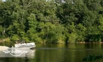 Wuber boat rental operation on Ninety Six, SC 3