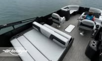 Lake Day Rentals - Lake Keowee boat rental operation on West Union, SC 2