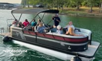Lake Day Rentals - Lake Keowee boat rental operation on West Union, SC 3