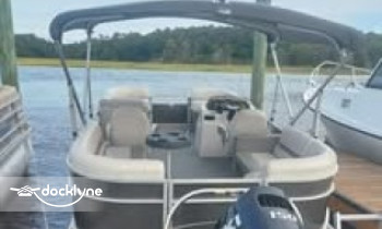 BlackBeard Boat Rentals boat rental operation on Little River, SC 4