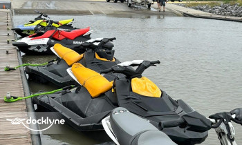 Crystal Beach Jet Ski Rentals LLC boat rental operation on Bolivar Peninsula, TX 3