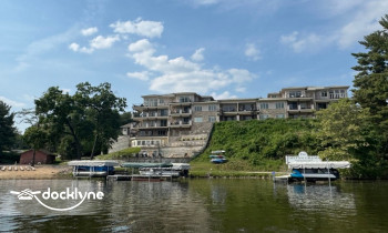 Lake Delton Boat Rentals boat rental operation on Wisconsin Dells, WI 2