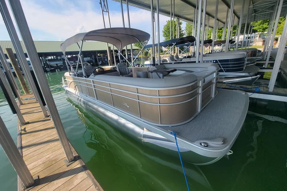 marinaBoat