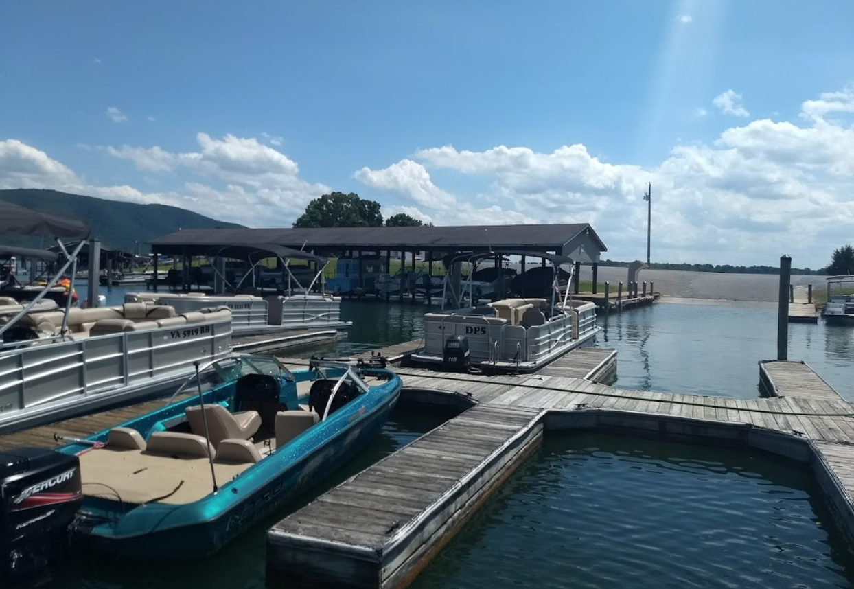 marinaBoat