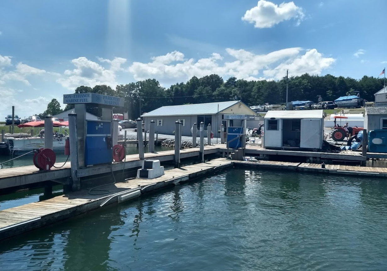 marinaBoat