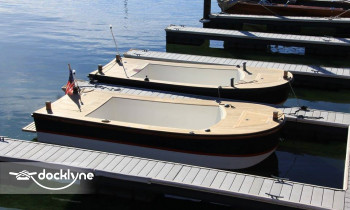 Hot Tub Boat Rentals boat rental operation on Seattle, WA 3