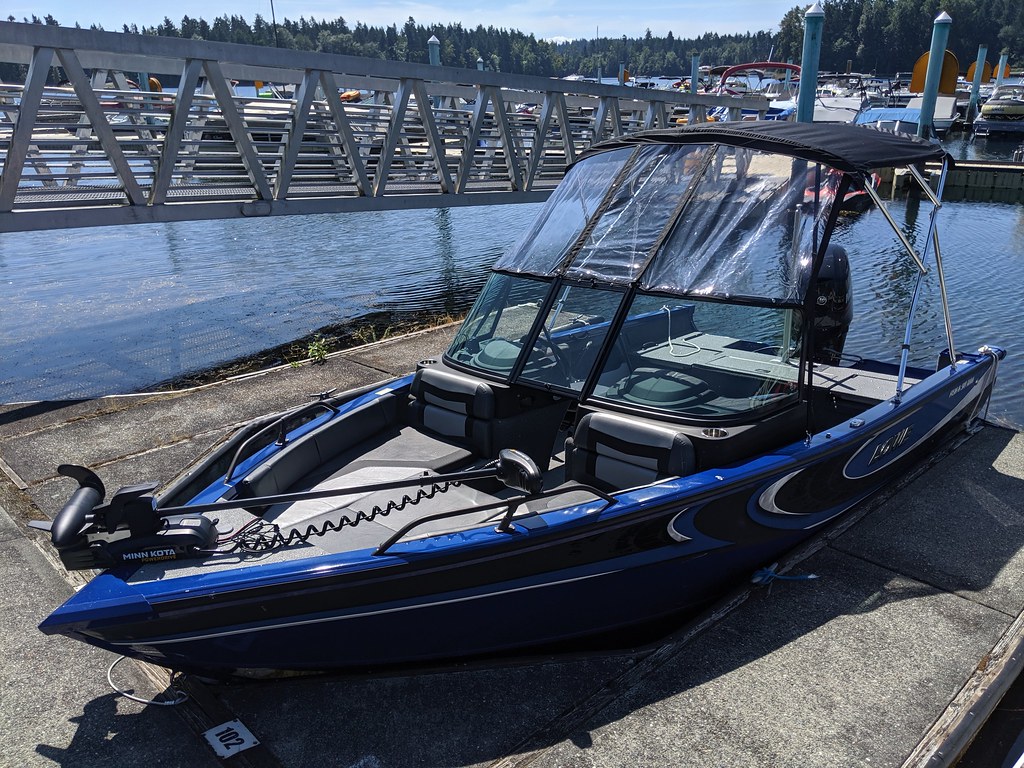 marinaBoat