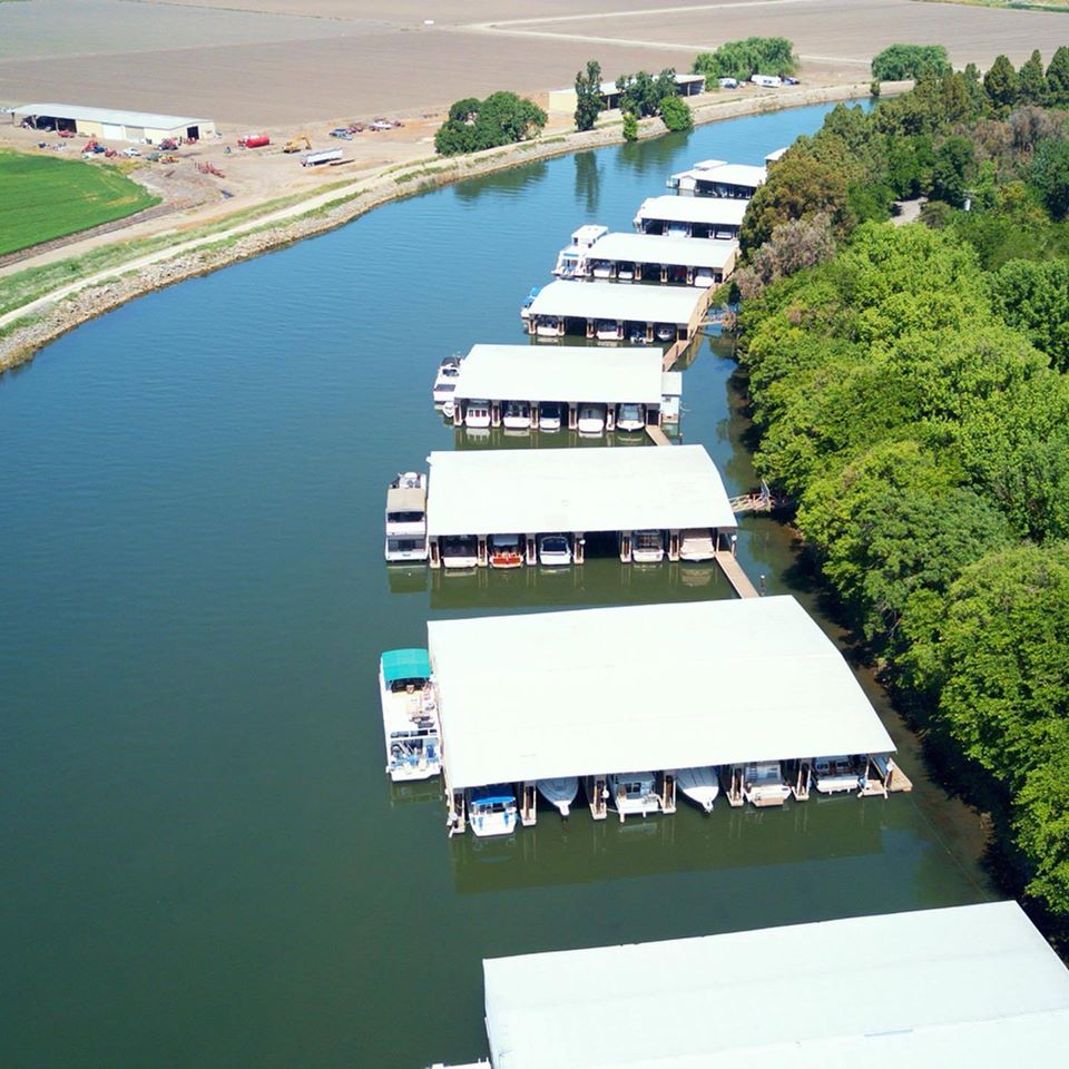 marinaBoat