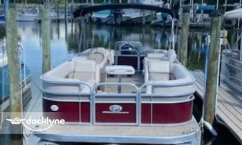 Echo Bay Marina boat rental operation on Brookfield, CT 3