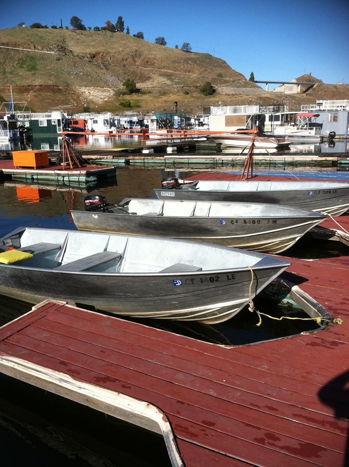 Top Lake Kaweah Boat Rentals from Marinas - starting at $100