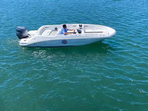 marinaBoat