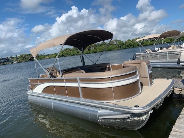 marinaBoat