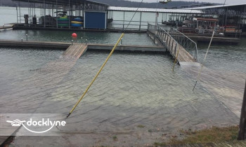 Box Hound Marina Resort and RV Park boat rental operation on Horseshoe Bend, AR 2