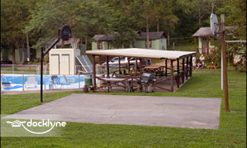 Blackburns Resort & Boat Rental boat rental operation on Mountain Home, AR 1