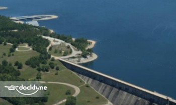 Quarry Marina boat rental operation on Mountain Home, AR 3