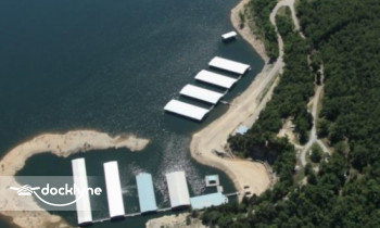 Quarry Marina boat rental operation on Mountain Home, AR 8