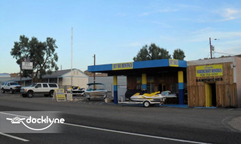Laughlin Watercraft Rentals boat rental operation on Bullhead City, AZ 3