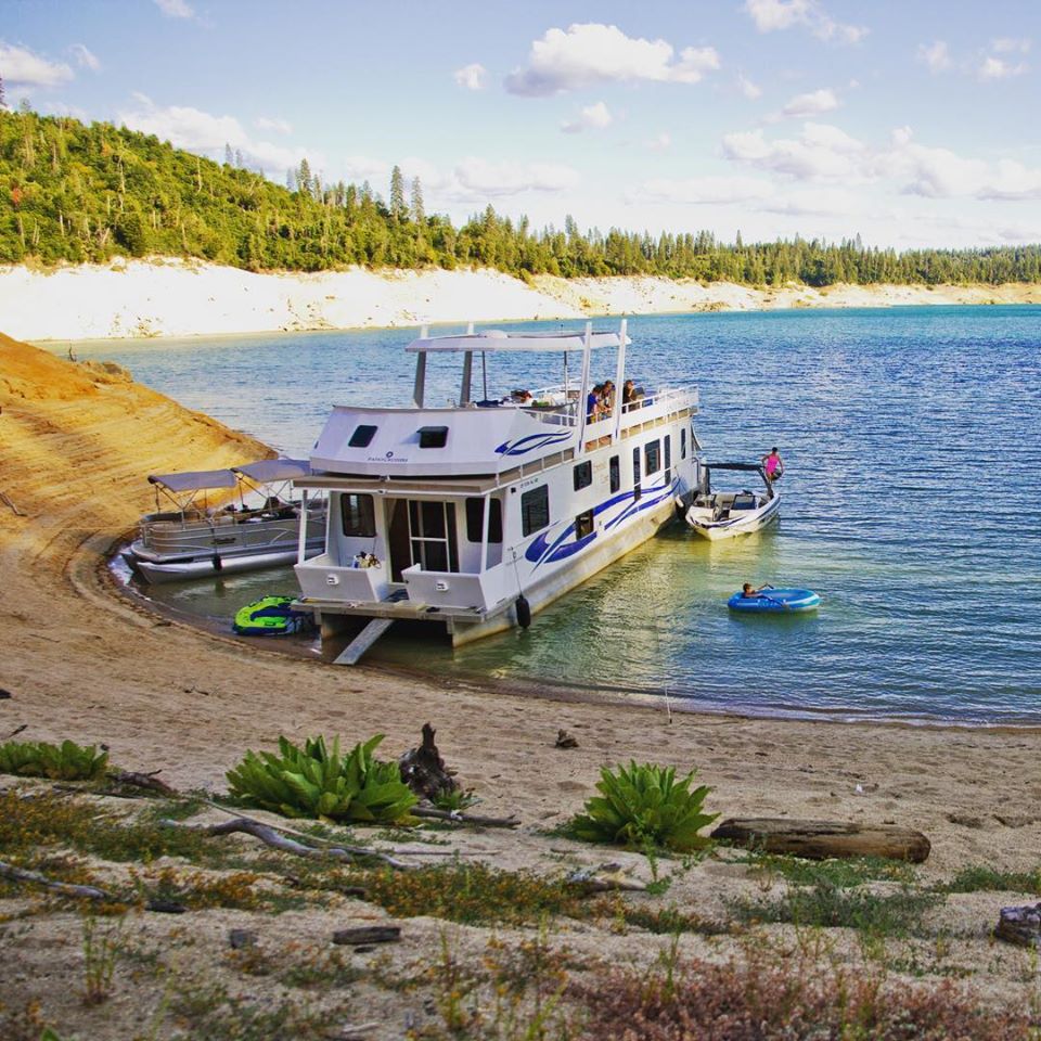 marinaBoat
