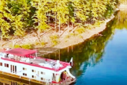 marinaBoat